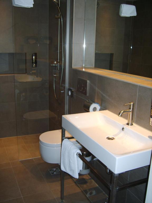 Hotel Schnookeloch Heidelberg Phòng bức ảnh