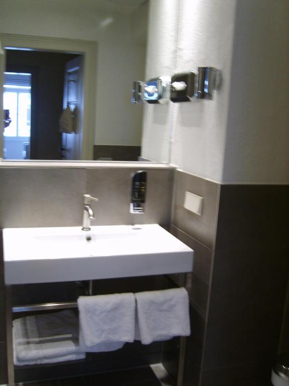 Hotel Schnookeloch Heidelberg Phòng bức ảnh