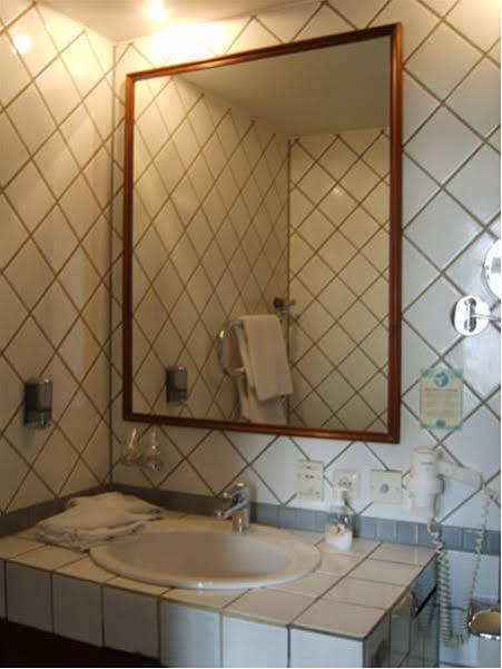 Hotel Schnookeloch Heidelberg Ngoại thất bức ảnh